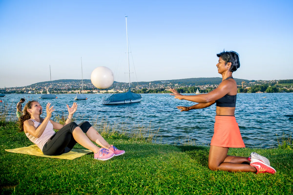 Beckenbodentraining Berner Oberland Personaltraining bei Wechseljahren Frauenfitness ab 40 Berner Oberland R&uuml;ckentraining Berner Oberland Training f&uuml;r die K&ouml;rpermitte